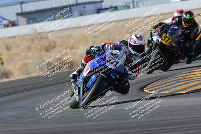 media/Dec-18-2022-SoCal Trackdays (Sun) [[8099a50955]]/Turn 4 (1pm)/